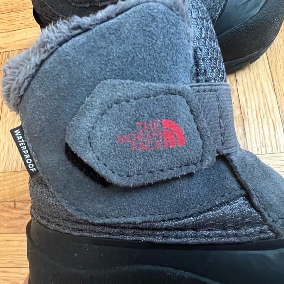 Snow boots for toddlers THE NORTH FACE Alpenglow II size US 8
Black Zinc Grey - Picture 4 of 6